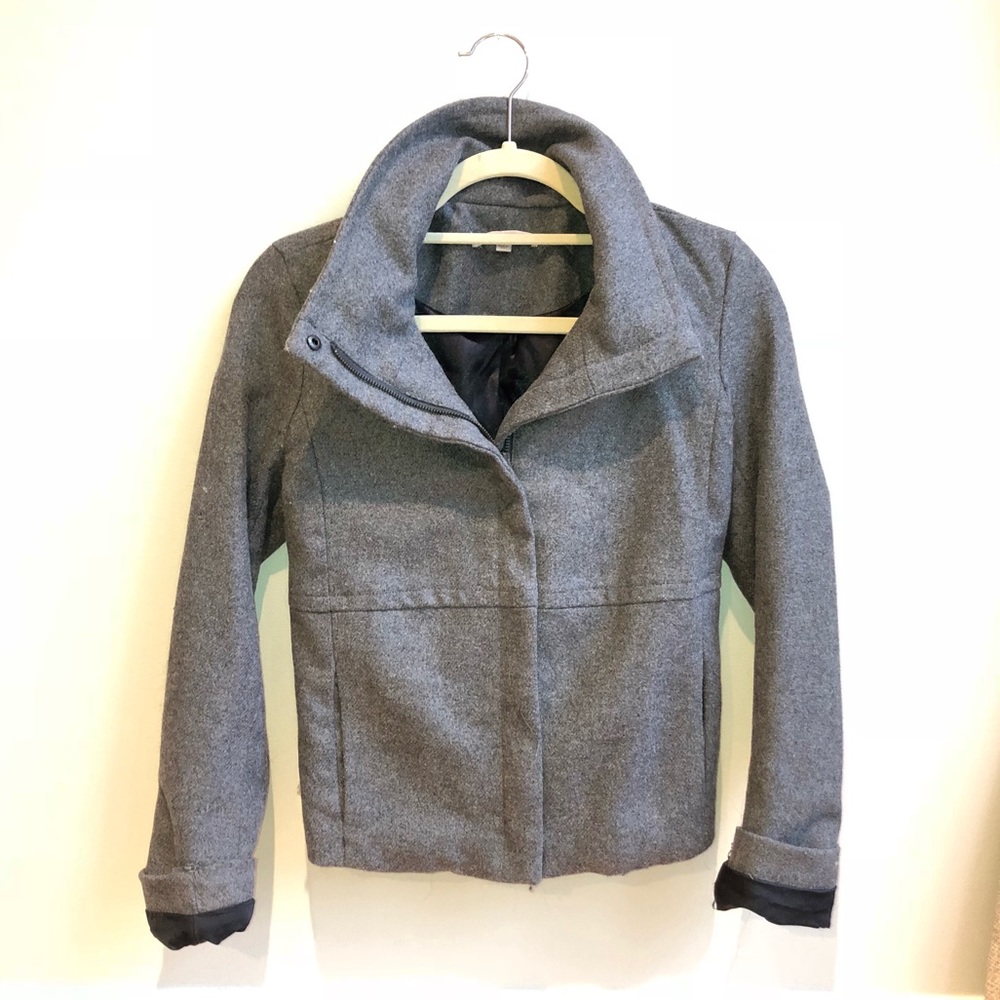 GAP Charcoal Cropped Wool Blend Jacket - XS